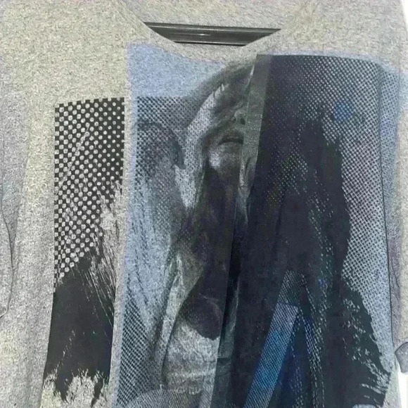 Men T-Shirt - Picture 2 of 3